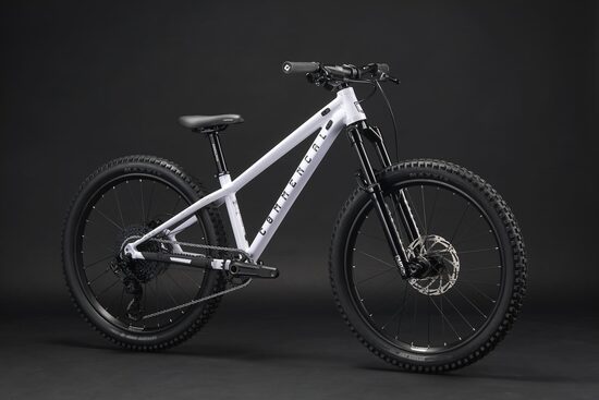META 20"